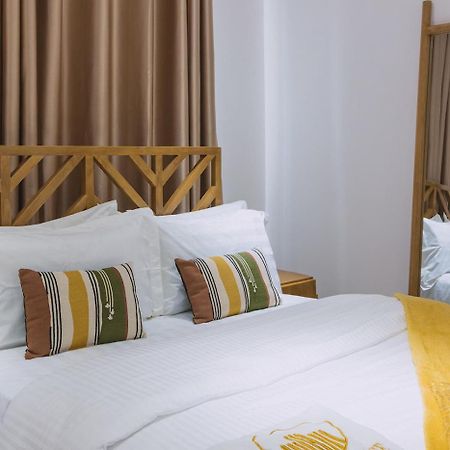 The Avery Apartments At Odomaa Place, East Airport Accra Exteriör bild