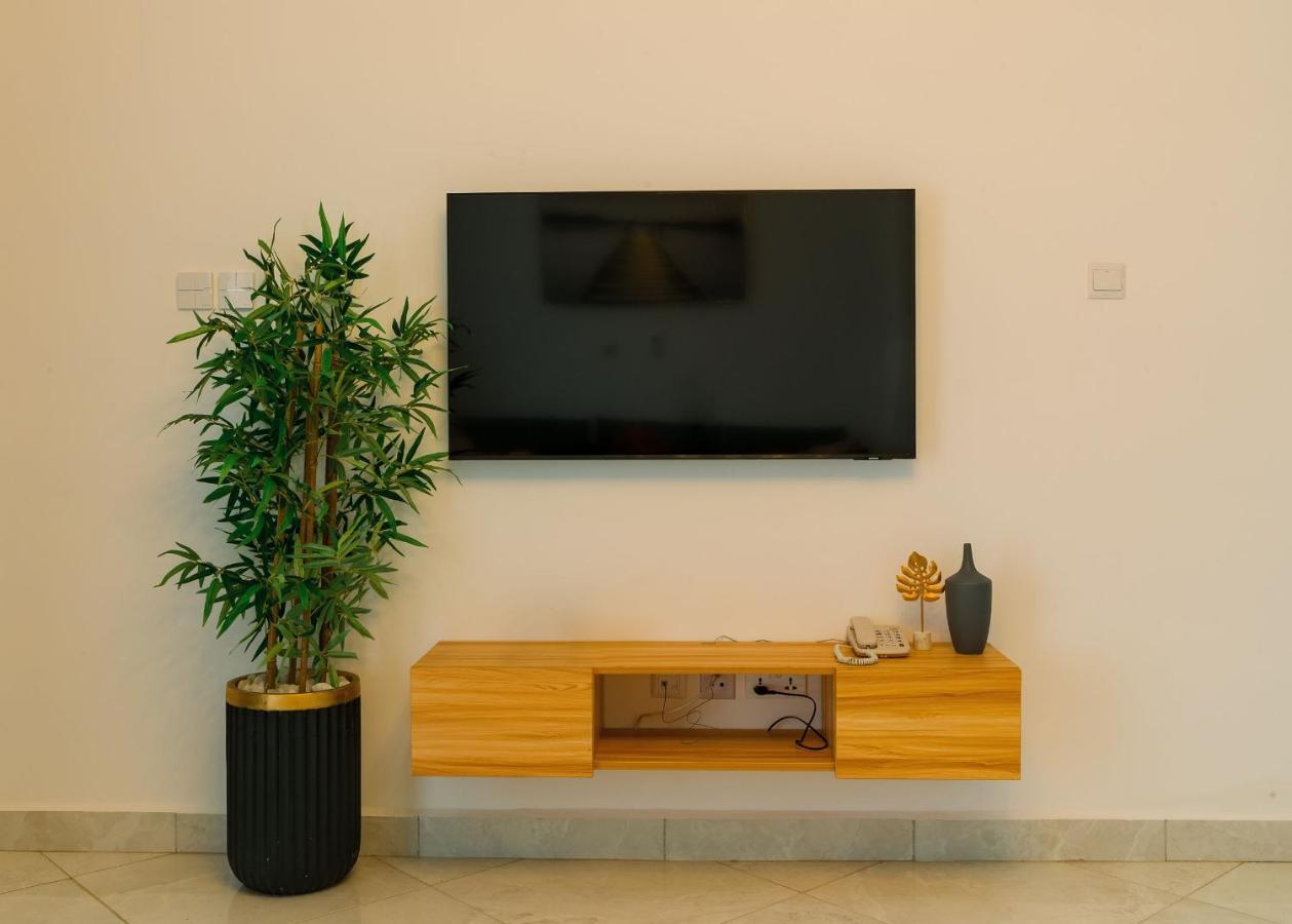 The Avery Apartments At Odomaa Place, East Airport Accra Exteriör bild