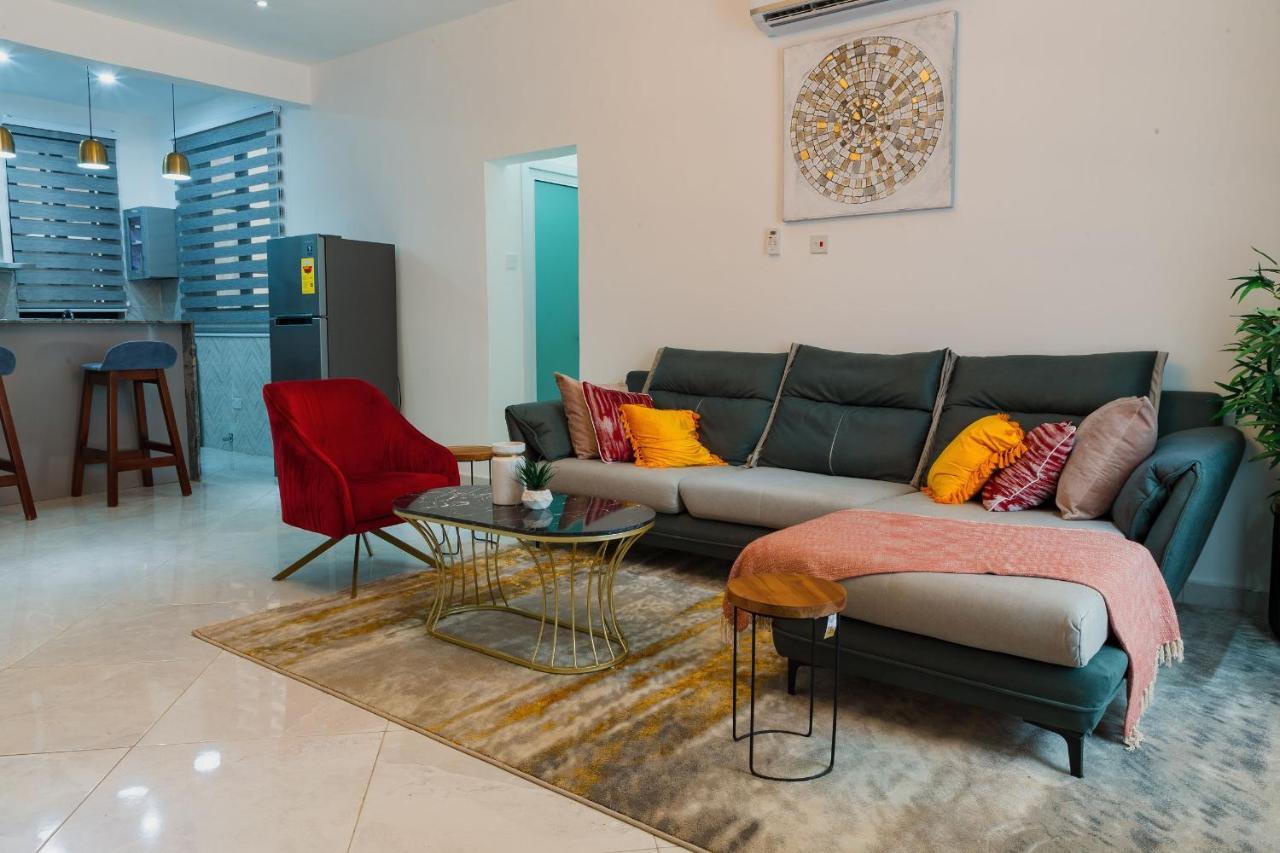 The Avery Apartments At Odomaa Place, East Airport Accra Exteriör bild